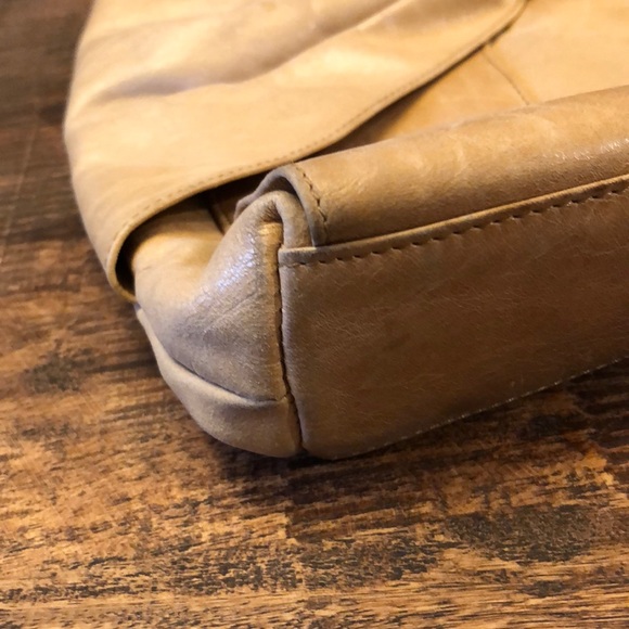 HOBO Shoulder Bag - Tan - Picture 7 of 9